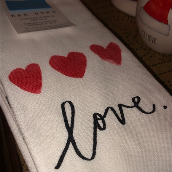 Rae Dunn LOVE Kitchen Towels Set of 3 - Picture 5 of 7